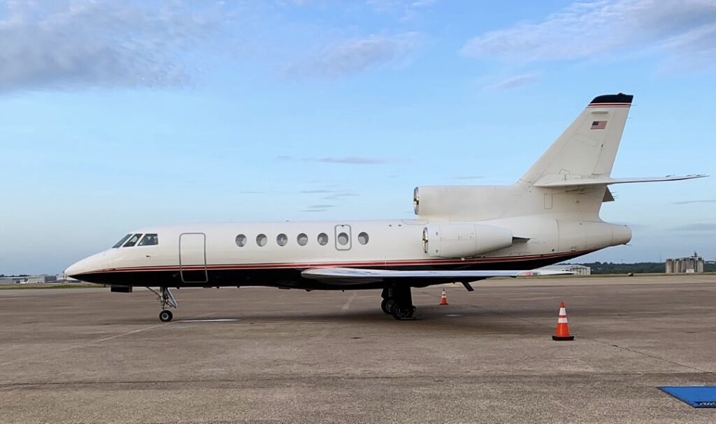 luxury private jet charter