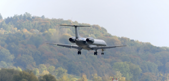 trilogy-aviation-airplane-landing
