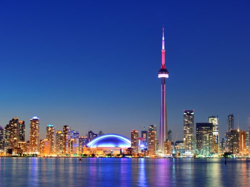 Toronto,Sunset,Over,Lake,Panorama,With,Urban,Skyline.